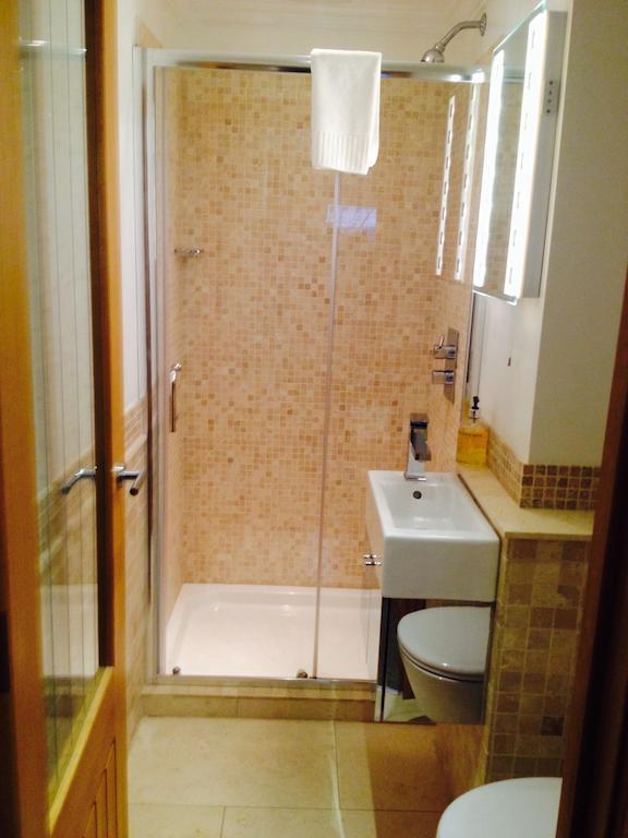 The Arc - Boutique B&B Harrogate Bagian luar foto
